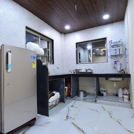 Prarthana 4Bhk Villa โลนาวาลา ภายนอก รูปภาพ