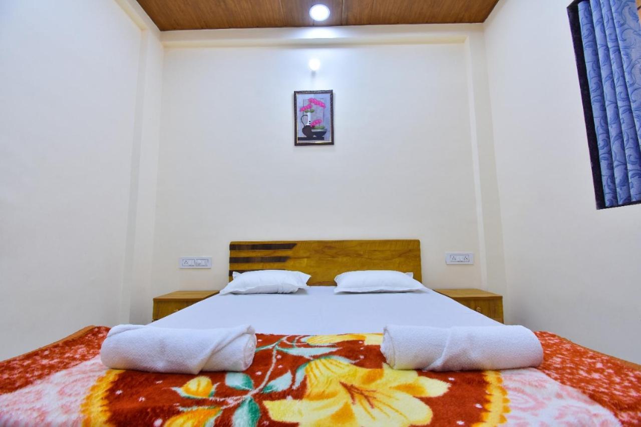 Prarthana 4Bhk Villa โลนาวาลา ภายนอก รูปภาพ