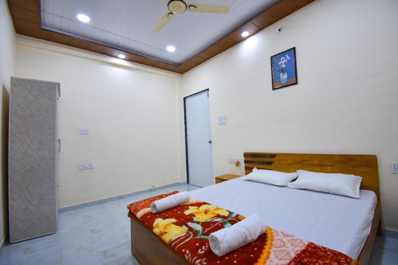 Prarthana 4Bhk Villa โลนาวาลา ภายนอก รูปภาพ